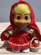 VINTAGE - RUSS TROLL - RED RIDING HOOD - COMPLETE With BASKET Of APPLES & SHOES