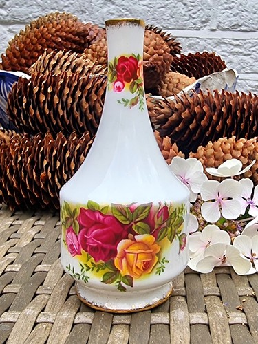 Royal albert old country roses - old,
