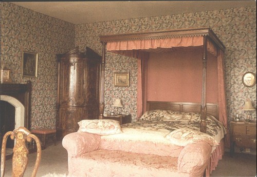 Vintage knightshayes court - knightshayes,