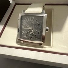 Saint Honore Paris Ladies Swiss Made Quartz Watch With Box 