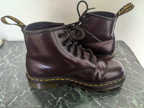 Martens hole burgundy - dr, 6