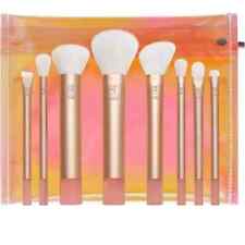 Real Techniques The Wanderer Make up Brush Kit 8pcs Midisize Brush Set with Bag