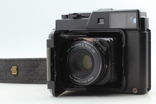 Cla new bellows near - cla'd, mint