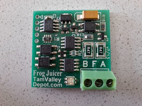 Tam valley depot frog juicer - tam,