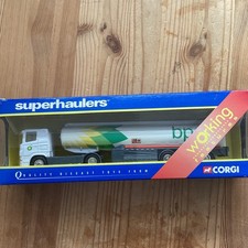 Corgi super hauler - super,