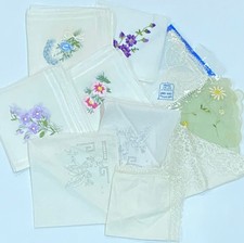 Vtg Ladies Handkerchiefs Lace