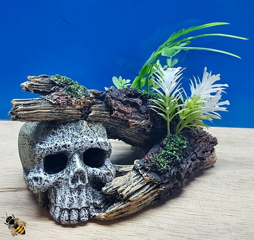 Skull log aquarium ornament - log,