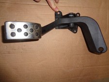 FORD FOCUS ST 170 ~ ACCELERATOR / THROTTLE PEDAL + COVER FROM A RHD CAR