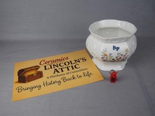 LA-0029 — Aynsley ‘Cottage