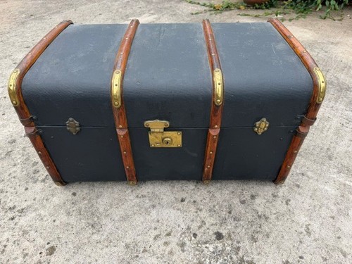 Steamer travel trunk wood - travel,