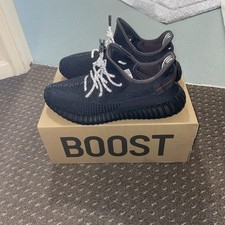 yeezy boost 350 v2 black 10.5