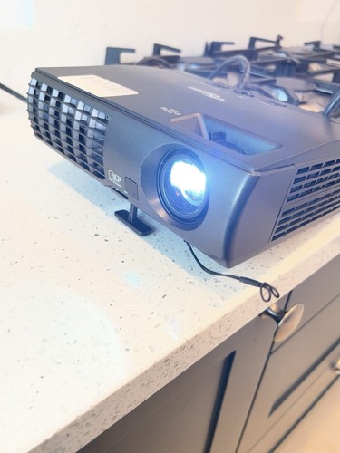 Optoma ep7155 projector with - optoma,