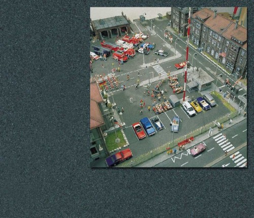 Tarmac square 560 - x, 330