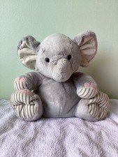 Elliot buttons elephant - elliot, &