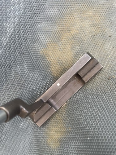 Rife iconic vault putter - vault,