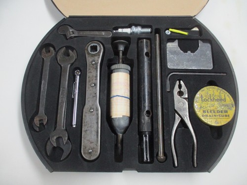 Jaguar tool kit mark - kit,