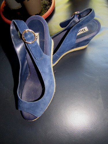 99p suede wedges - 0.99p, dune