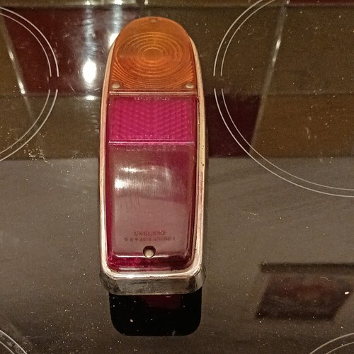 Vintage lucas l572 - lucas, rear