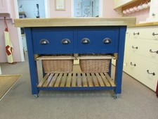 MURDOCH TROON FREESTANDING