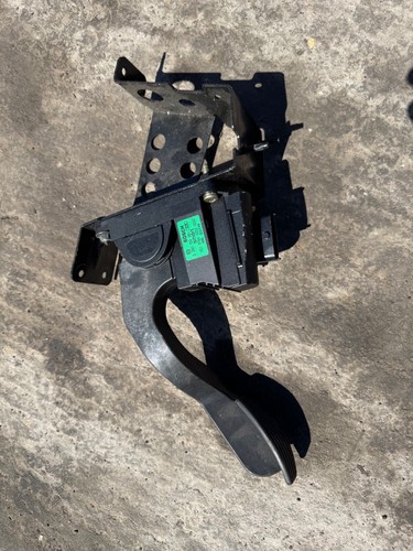 Smart roadster throttle pedal - roadster,