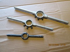 Die holders 3 off for 13/16", 1" and 1 5/16" Split Dies Very good condition