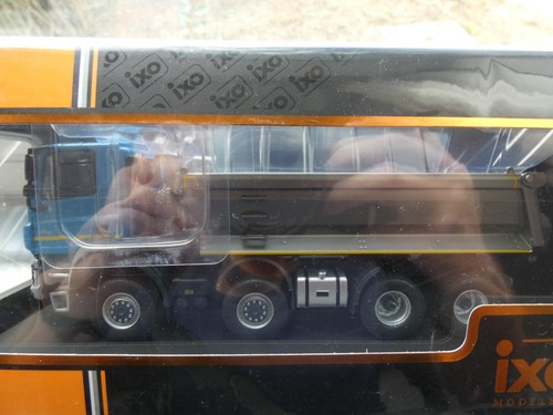 Scale ixo 8x4 tata - ixo,