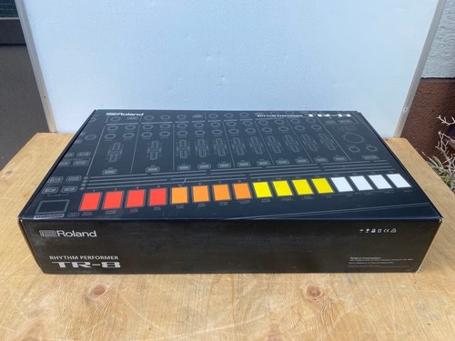 Roland rhythm performer - rhythm,
