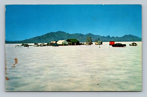 Race car view bonneville - race, at