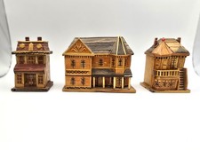 Vintage miniature straw, wheat and balsa wood houses boxes - Meow Reo Victorian