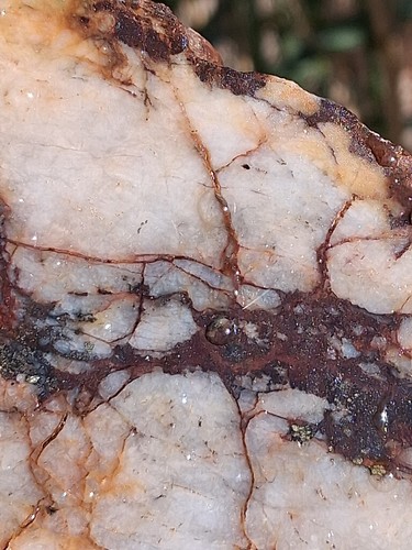 High grade gold - grade, blue