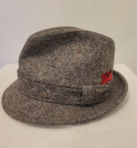 Guc vintage dobbs grey fedora - guc,
