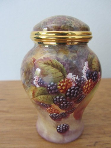 Moorcroft kingsley enamels - moorcroft,