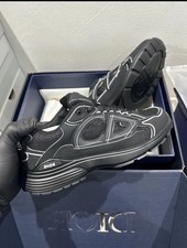 B30  Black And White Dior