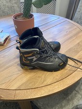 Asolo boots size 10 Hiking