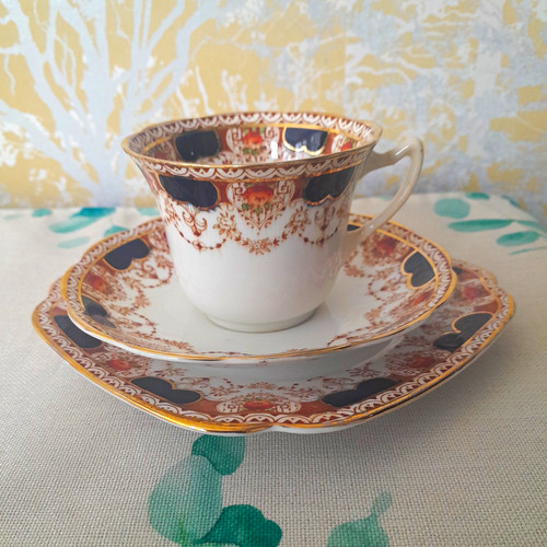 Roslyn bone china tea cup - roslyn,