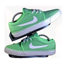 Nike Toki Low TXT | Green | UK