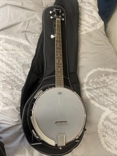 ARIA  banjo used w/case