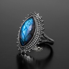 Elegant Labradorite 925
