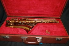 Universel Alto Saxophone