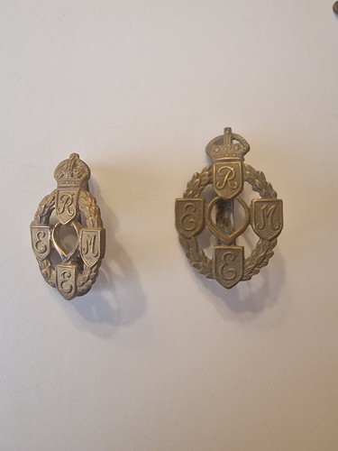 Vintage wwii reme - cap, badge
