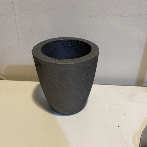 Graphite crucible furnace