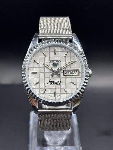 Seiko white pattern - seiko, 5