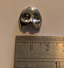 Phantom Of The Opera Mask Pin Badge