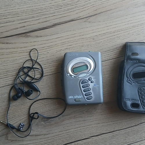 Sony walkman fx271 fm - walkman, am/fm