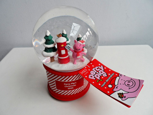 Percy pigs christmas snow - percy,