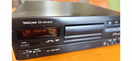 Tascam 20mkii dat digital - tascam, da-20mkii