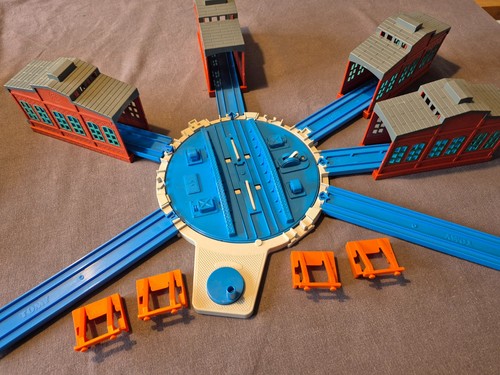 Thomas tank friends - thomas,
