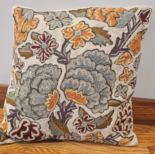 Vintage chainstitch embroidery - vintage,