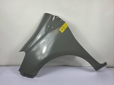 NEW GENUINE TOYOTA YARIS FRONT