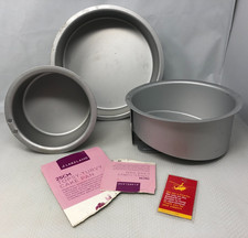 Three Lakeland Topsy-Turvy Cake Pans RD3